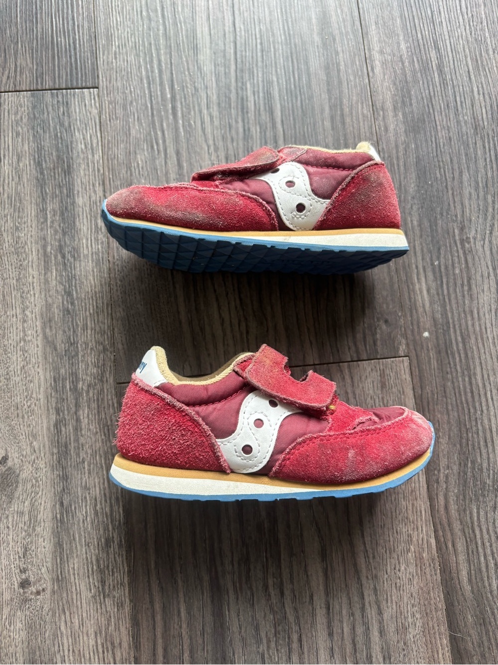 Vintage Saucony Shoes - Picture 3 of 6